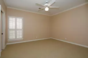 8 Epernay Pl, Jersey Village, TX 77040 - Photo 38