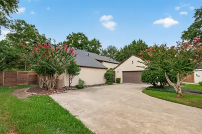 1602 Big Lake Drive, Houston, TX 77077 - Photo 2