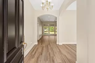 417 W Morgan St, Franklin, TX 77856 - Photo 6