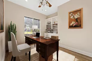 417 W Morgan St, Franklin, TX 77856 - Photo 8