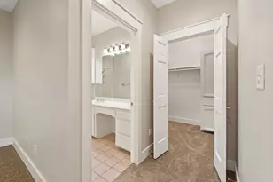 417 W Morgan St, Franklin, TX 77856 - Photo 34