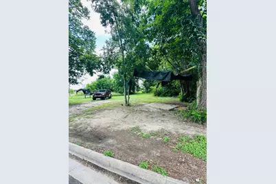 5117 Salina Street, Houston, TX 77026 - Photo 8