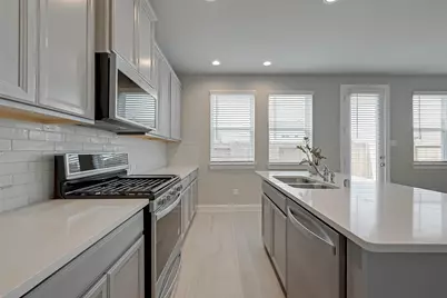 3121 Cloud Forest Lane, Houston, TX 77080 - Photo 14