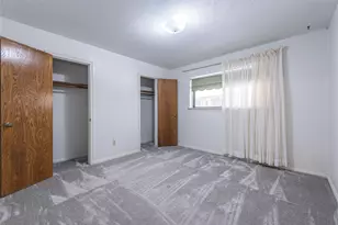 2121 Yorktown Ct S, League City, TX 77573 - Photo 20