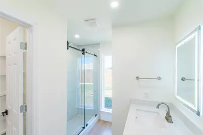 8618 Quail Vista Drive, Houston, TX 77489 - Photo 32