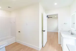 8618 Quail Vista Dr, Houston, TX 77489 - Photo 24