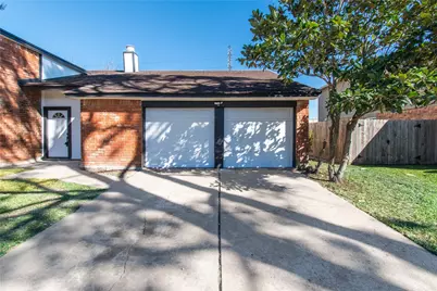 8618 Quail Vista Drive, Houston, TX 77489 - Photo 2