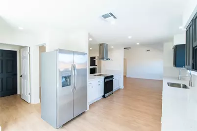 8618 Quail Vista Drive, Houston, TX 77489 - Photo 16