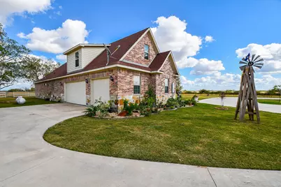 1093 Sunderman Road, Alleyton, TX 78935 - Photo 8