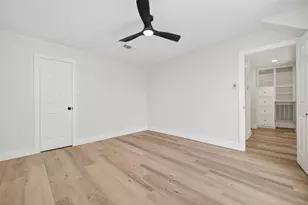 13834 Sheri Hollow Ln, Houston, TX 77082 - Photo 34