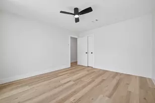 13834 Sheri Hollow Ln, Houston, TX 77082 - Photo 44