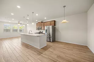 5617 Evanston Ln, Pasadena, TX 77505 - Photo 8