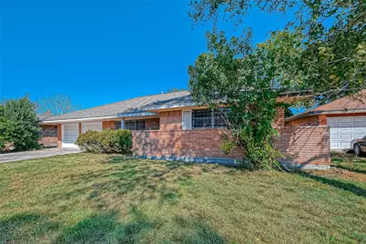 2946 Dragonwick Drive, Houston, TX 77045 - Photo 4