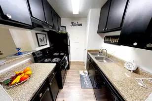 424 S Bender Ave, Humble, TX 77338 - Photo 2