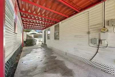 1227 Common Park Drive, Houston, TX 77009 - Photo 22