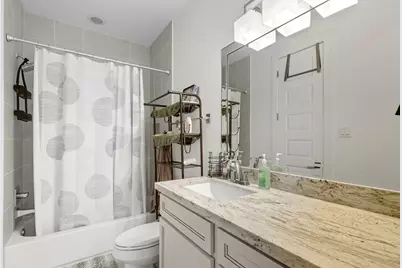 215 Avondale Street, Houston, TX 77006 - Photo 32