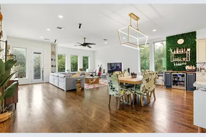 215 Avondale Street, Houston, TX 77006 - Photo 8