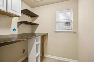 11927 Golden Lodge Ln, Houston, TX 77066 - Photo 6