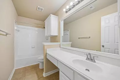 11927 Golden Lodge Lane, Houston, TX 77066 - Photo 18
