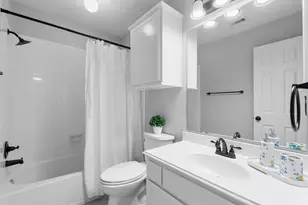 3915 Cinnamon Fern Ct, Houston, TX 77059 - Photo 36