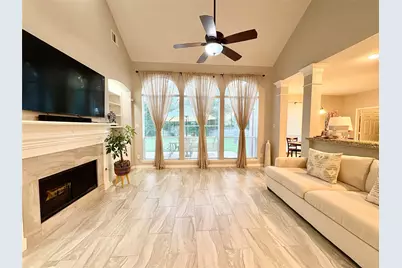 3915 Cinnamon Fern Court, Houston, TX 77059 - Photo 6