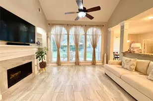 3915 Cinnamon Fern Ct, Houston, TX 77059 - Photo 6