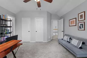 3915 Cinnamon Fern Ct, Houston, TX 77059 - Photo 32