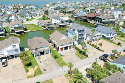 1822 Port O'Call Street, Galveston, TX 77554 - Photo 44