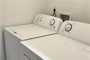 6200 Ranchester Dr, Houston, TX 77036 - Photo 14