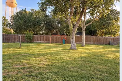 358 N Herbert Street, Bloomington, TX 77951 - Photo 12