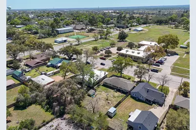 234 E Obryant Street, Bellville, TX 77418 - Photo 40