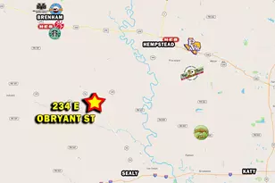 234 E Obryant St, Bellville, TX 77418 - Photo 8