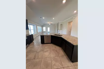 4933 Spring Terrace Lane, Rosharon, TX 77583 - Photo 6