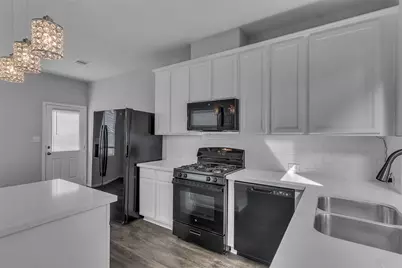 5327 Cj Walker Lane, Houston, TX 77048 - Photo 8