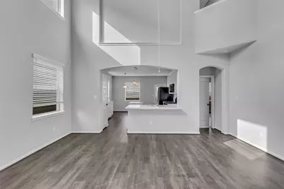 5327 Cj Walker Lane, Houston, TX 77048 - Photo 4