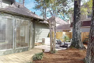 2218 River Falls Dr, Houston, TX 77339 - Photo 42