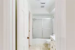 2218 River Falls Dr, Houston, TX 77339 - Photo 34