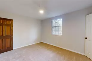 2218 River Falls Dr, Houston, TX 77339 - Photo 36