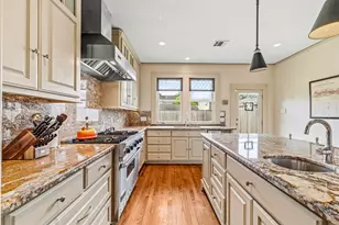 1521 Kipling St, Houston, TX 77006 - Photo 18
