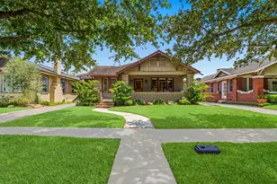 1521 Kipling St, Houston, TX 77006 - Photo 2