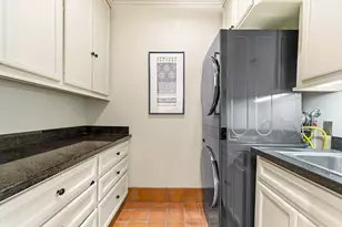 1521 Kipling St, Houston, TX 77006 - Photo 18