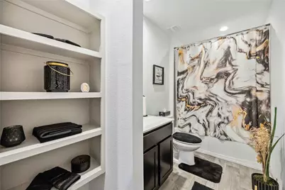 14714 Sweet Water Drive, Baytown, TX 77523 - Photo 32