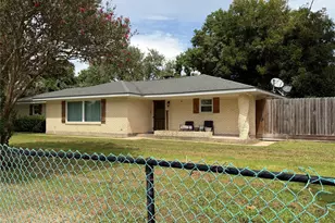 2004 9th St, High Island, TX 77623 - Photo 6
