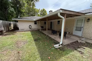 2004 9th St, High Island, TX 77623 - Photo 10