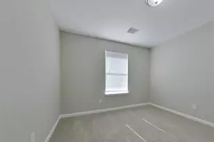 10111 Victoria Falls Ln, Houston, TX 77075 - Photo 12