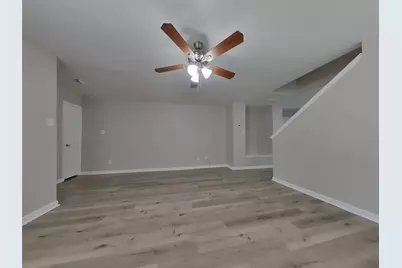 10111 Victoria Falls Lane, Houston, TX 77075 - Photo 2