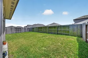 10109 Waterwall Ln, Texas City, TX 77591 - Photo 36