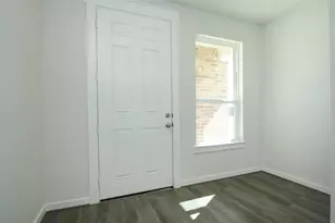 211 Lisa Marie Dr, Angleton, TX 77515 - Photo 4