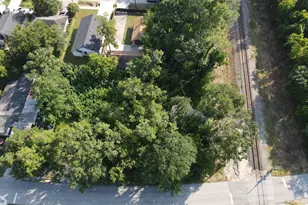 6606 Weaver Rd, Houston, TX 77028 - Photo 4