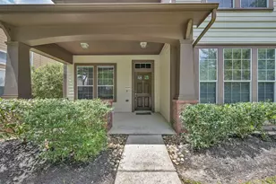 79 Chipwyck Way, The Woodlands, TX 77382 - Photo 2